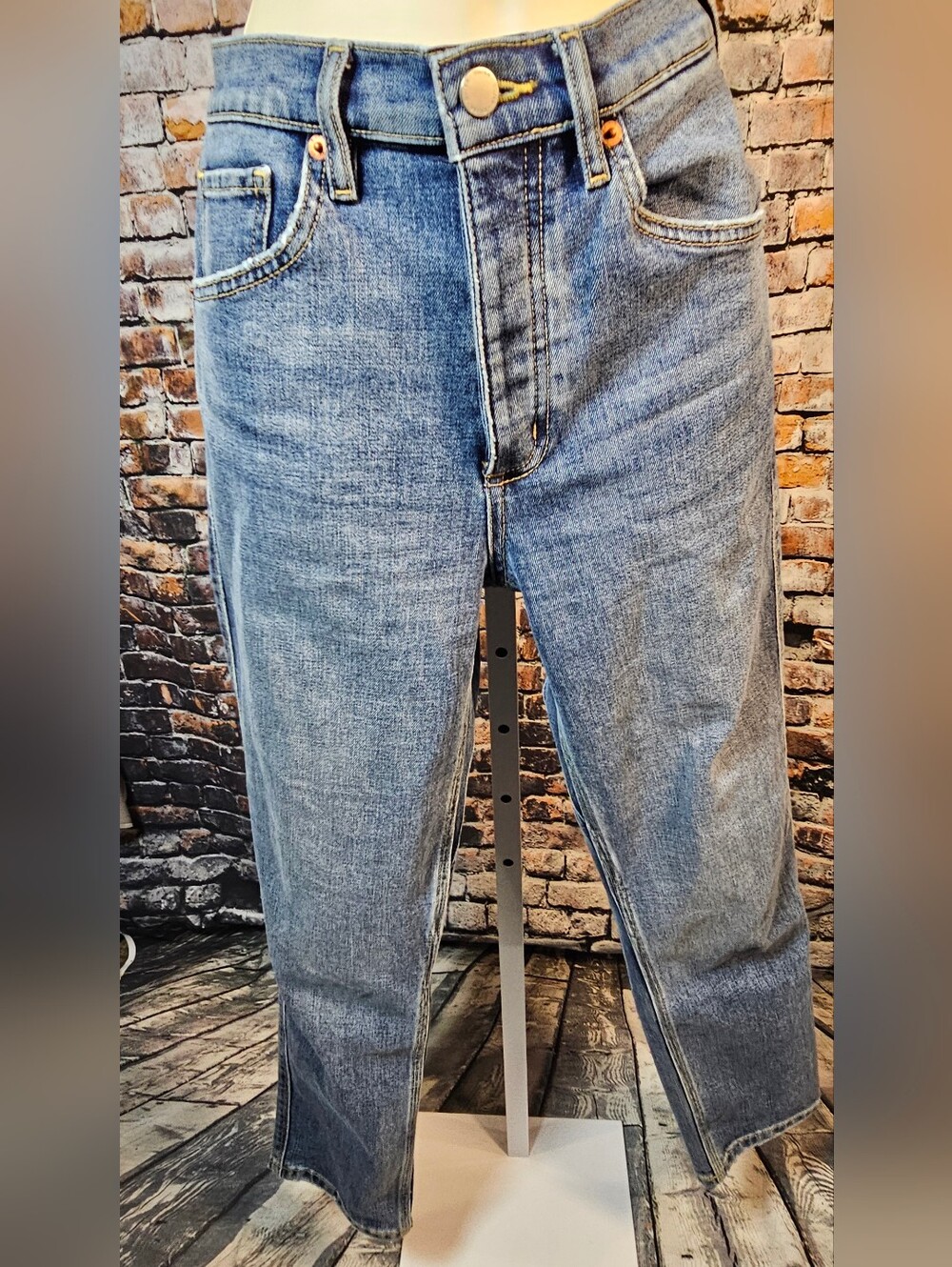 DUER Performance Denim High Rise Straight Crop Jeans Women's 26x27 Stretch